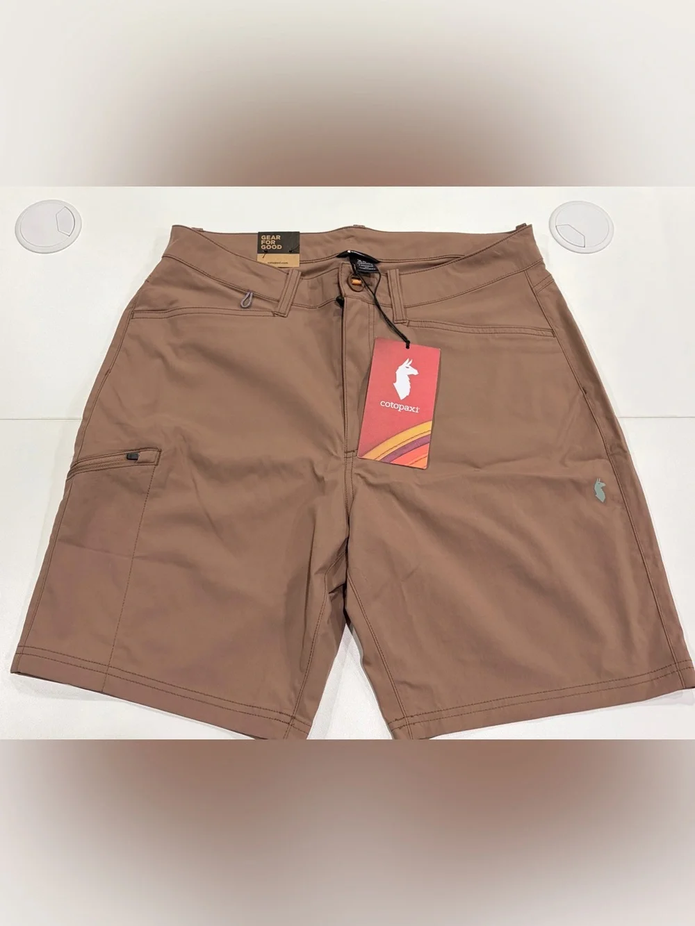 Cotopaxi Men's 32 Coraje Tech Shorts Reishi NWT Tan UPF 50+ 8" Inseam